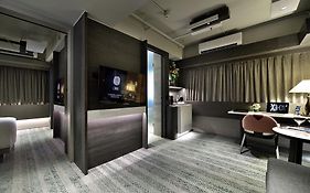 XI Hotel